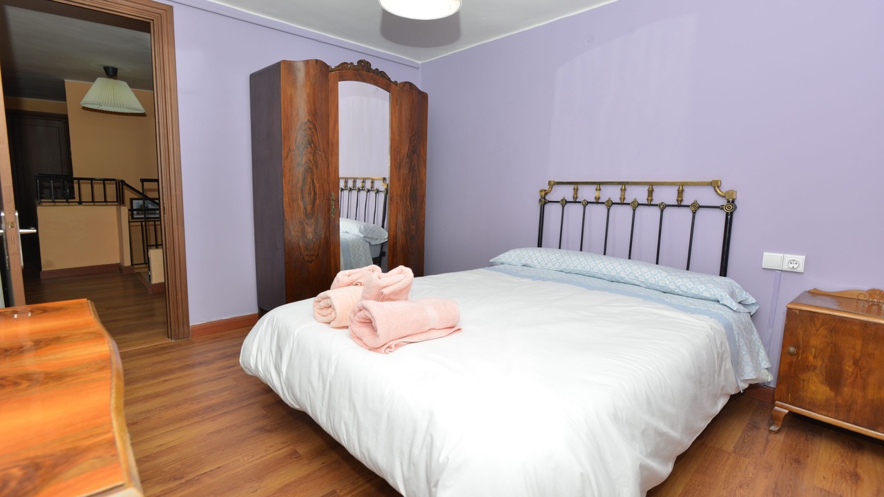 Photo of Bedroom in Valdespino de Somoza