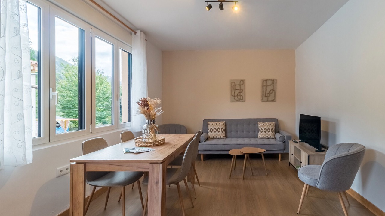 Photo of Livingroom in Luena