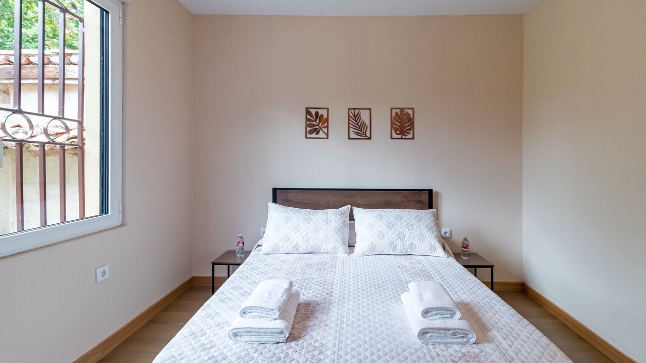 Photo of Bedroom in Luena
