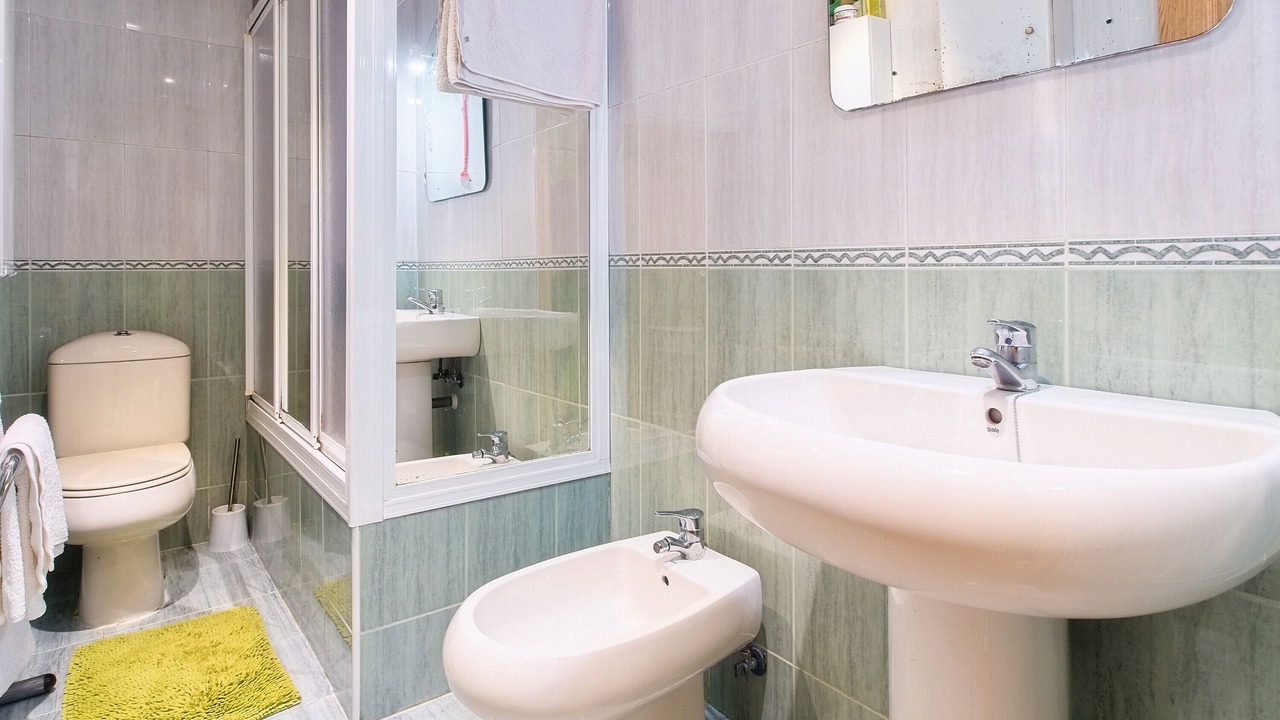 Photo of Bathroom in Carbajal de la Legua