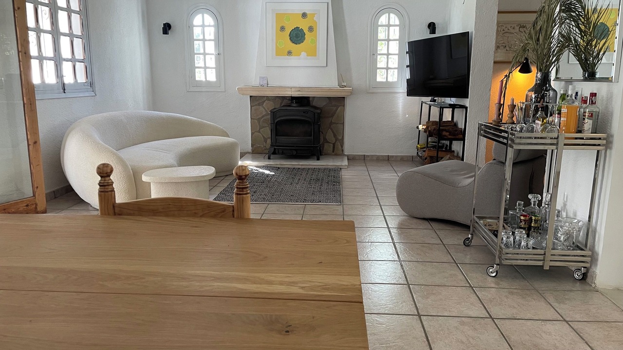 Photo of Livingroom in Jesus Pobre