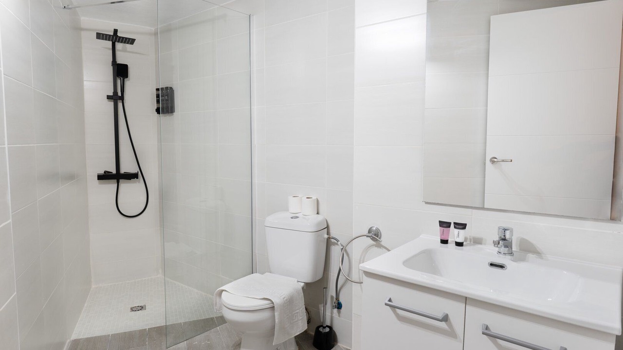 Photo of Bathroom in Patraix