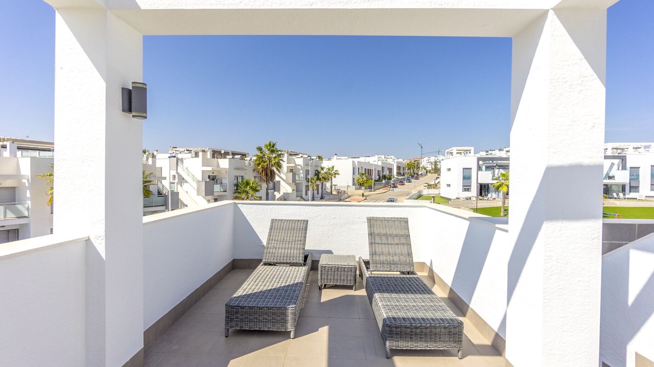 Photo of Patio Balcony in Los Altos