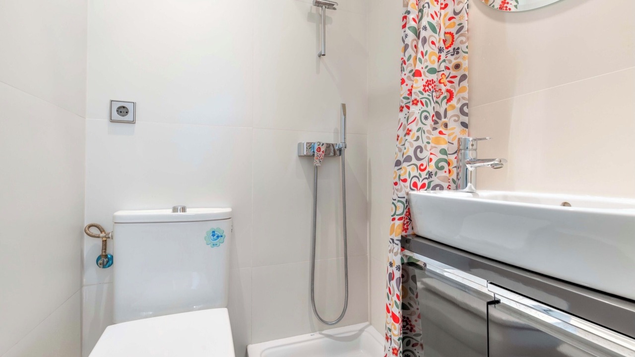 Photo of Bathroom in Malasana