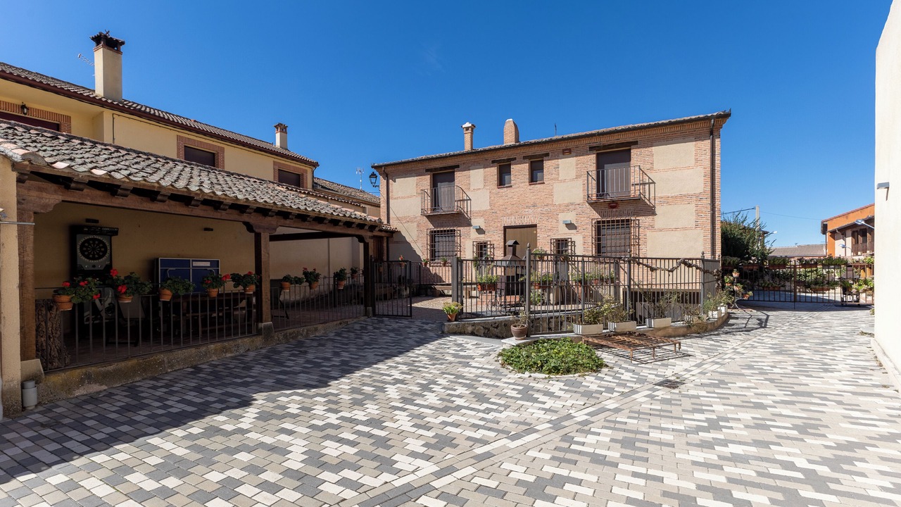 Photo of Outdoor in Martin Miguel