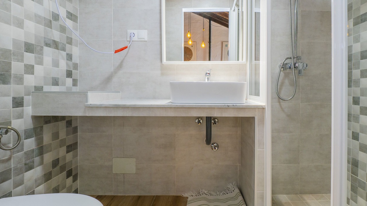 Photo of Bathroom in Alora