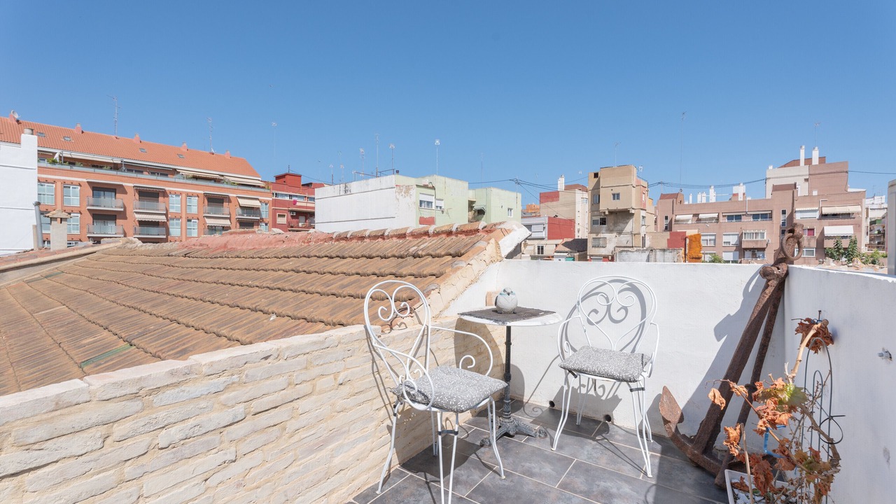 Photo of Outdoor in Aiora