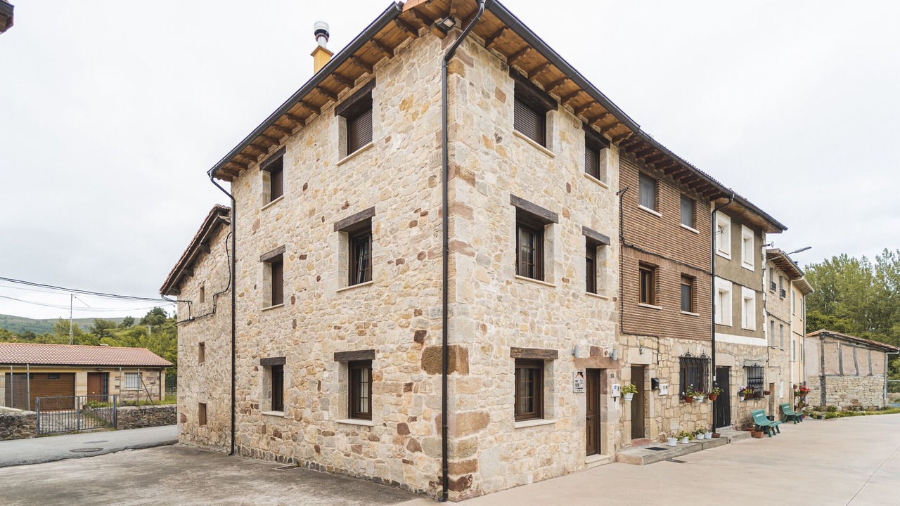 Photo of Outdoor in Valmala