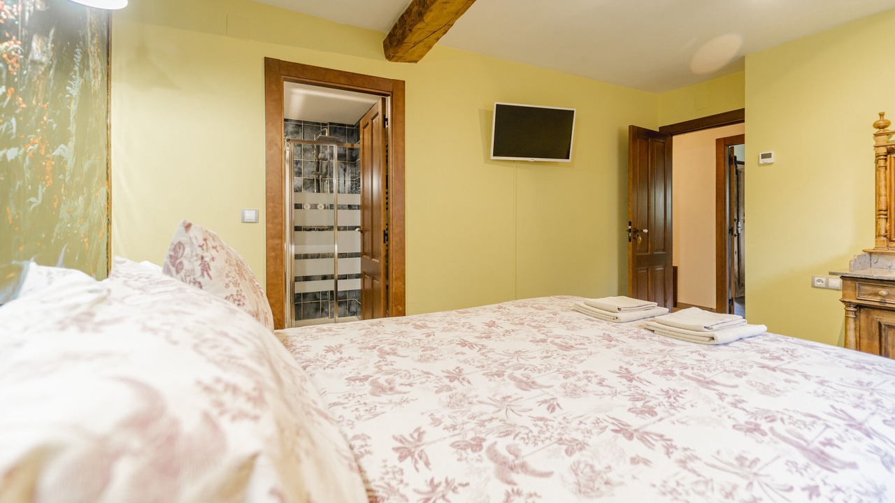Photo of Bedroom in Valmala