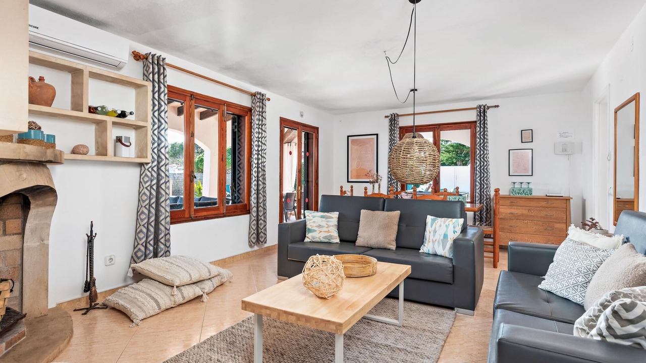 Photo of Livingroom in Los Delfines