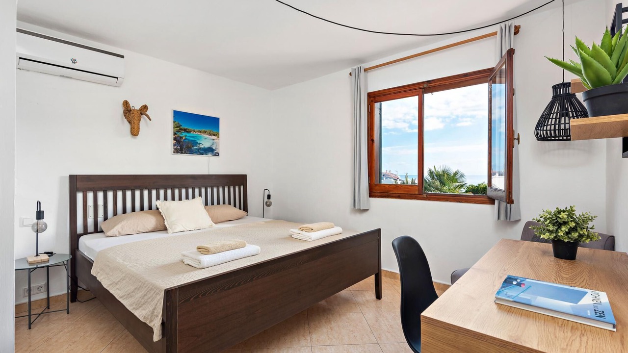 Photo of Bedroom in Los Delfines