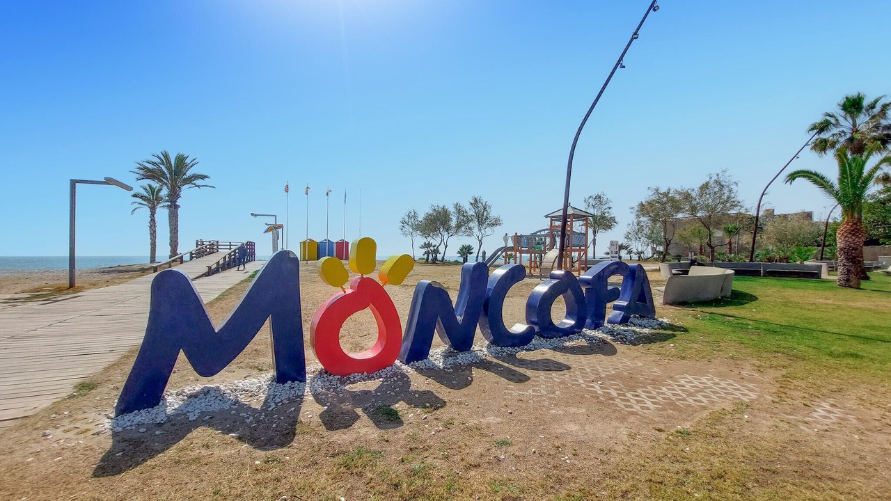 Photo of Others in Moncofar