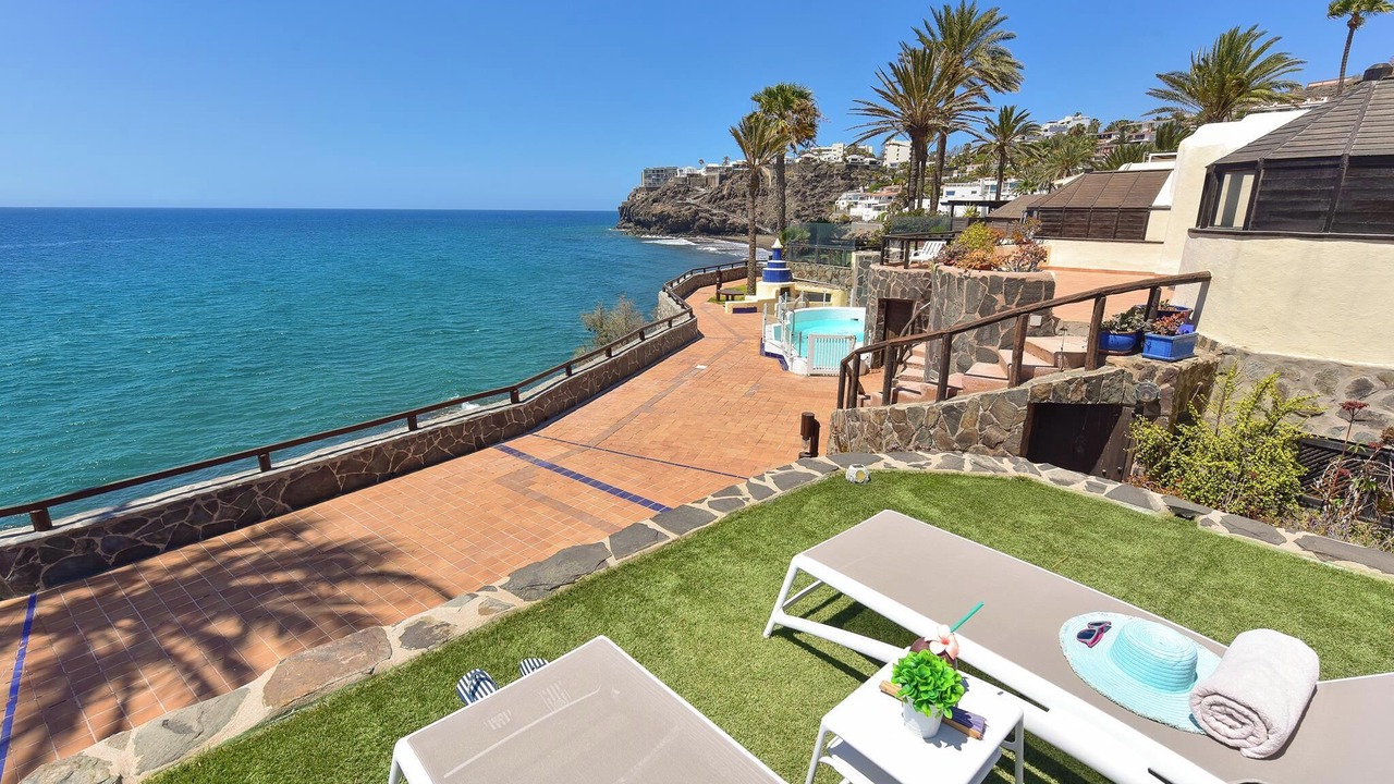 Photo of Patio Balcony in Playa del Aguila