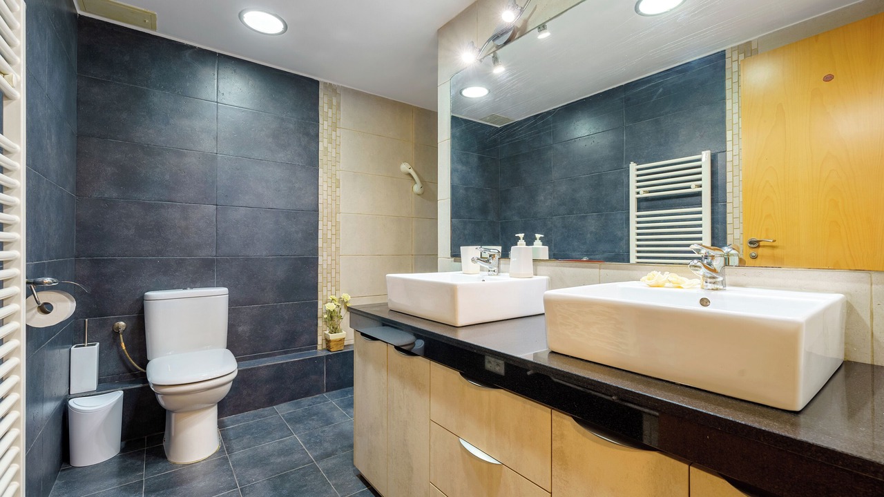 Photo of Bathroom in Old Town