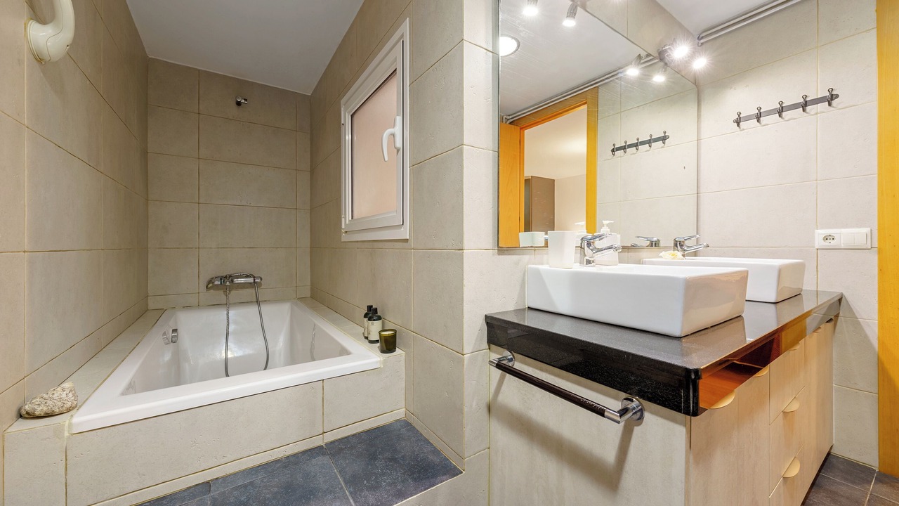 Photo of Bathroom in Old Town