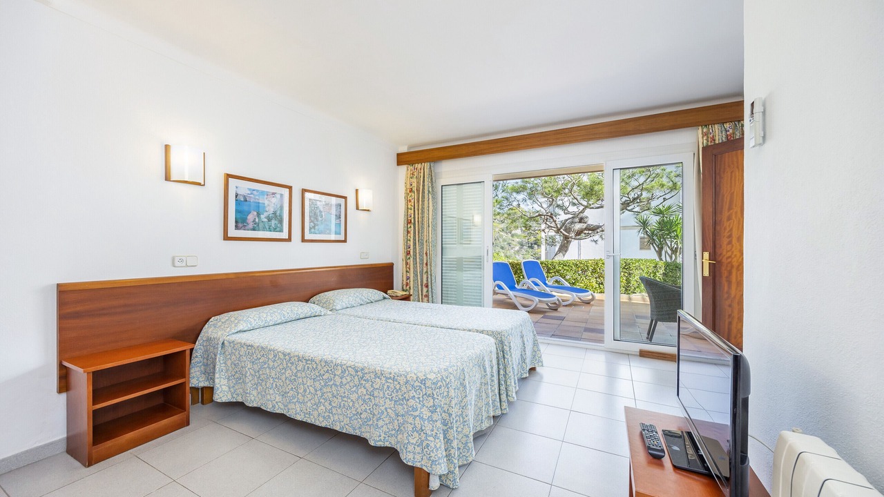 Photo of Bedroom in Cala Figuera