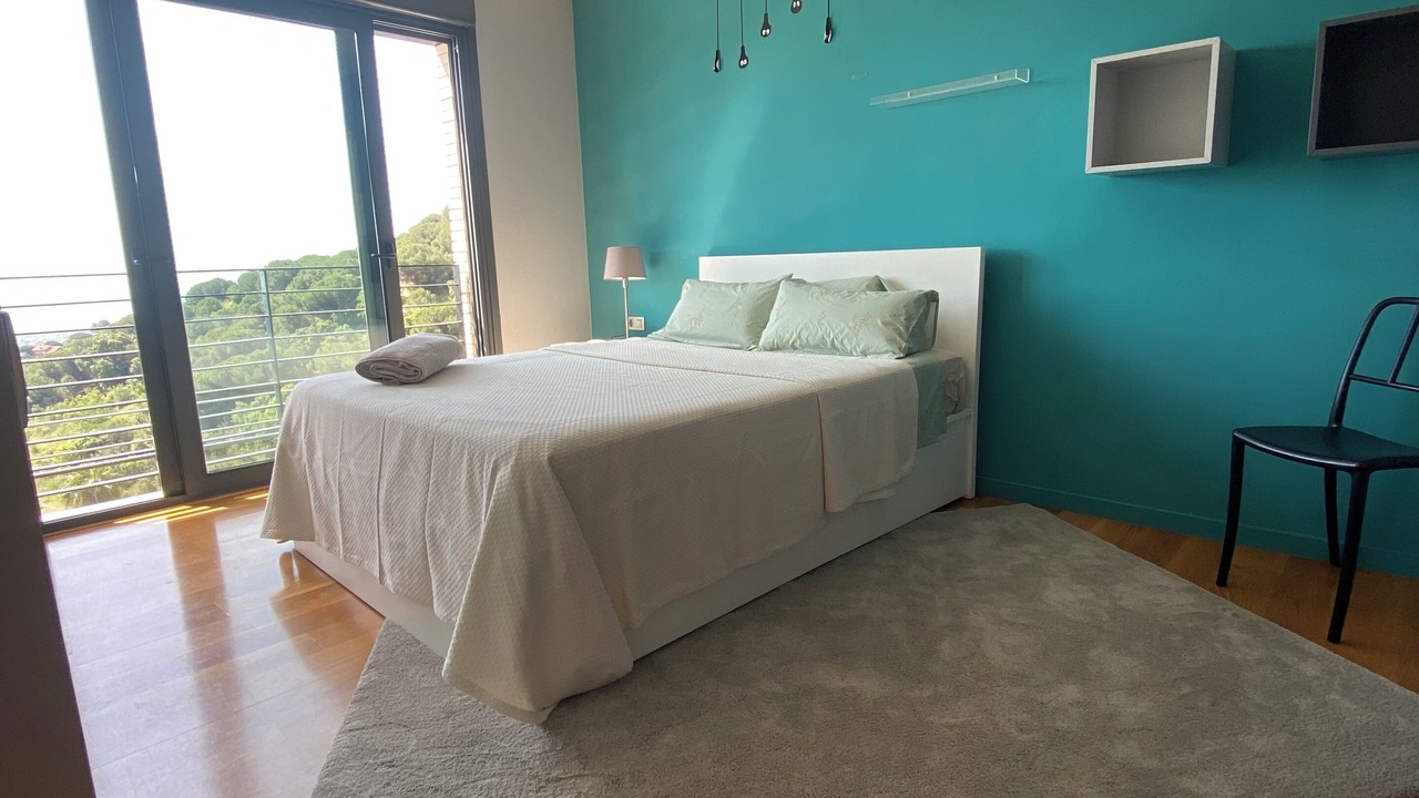 Photo of Bedroom in Vallromanes
