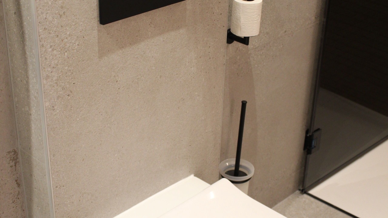 Photo of Bathroom in Aiora