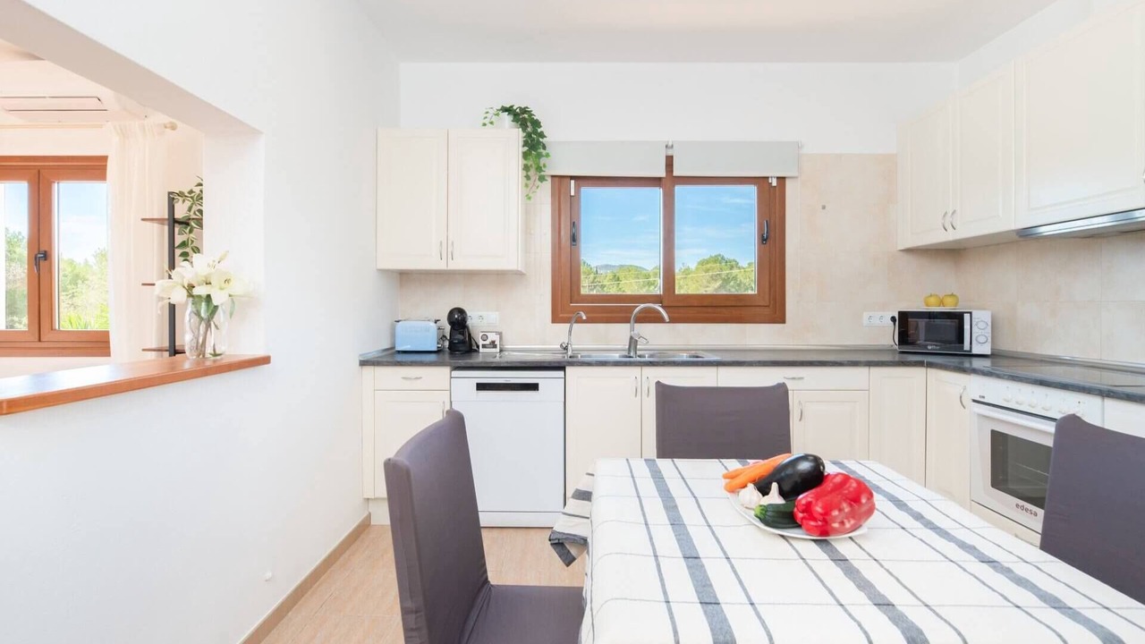 Photo of Kitchen in Sant Josep de sa Talaia