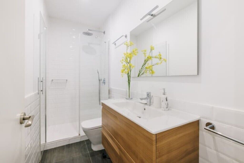 Photo of Bathroom in Malasana