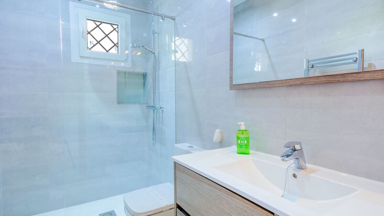 Photo of Bathroom in Oasis del Capistrano
