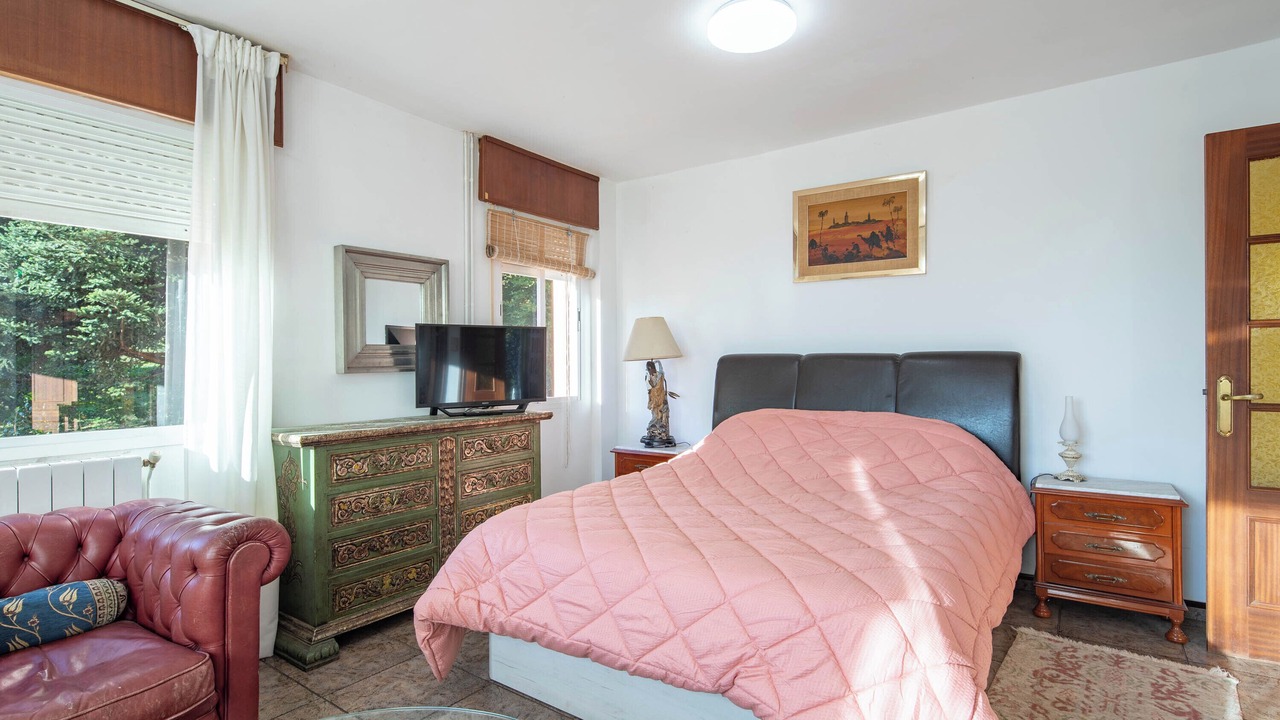 Photo of Bedroom in Callobre