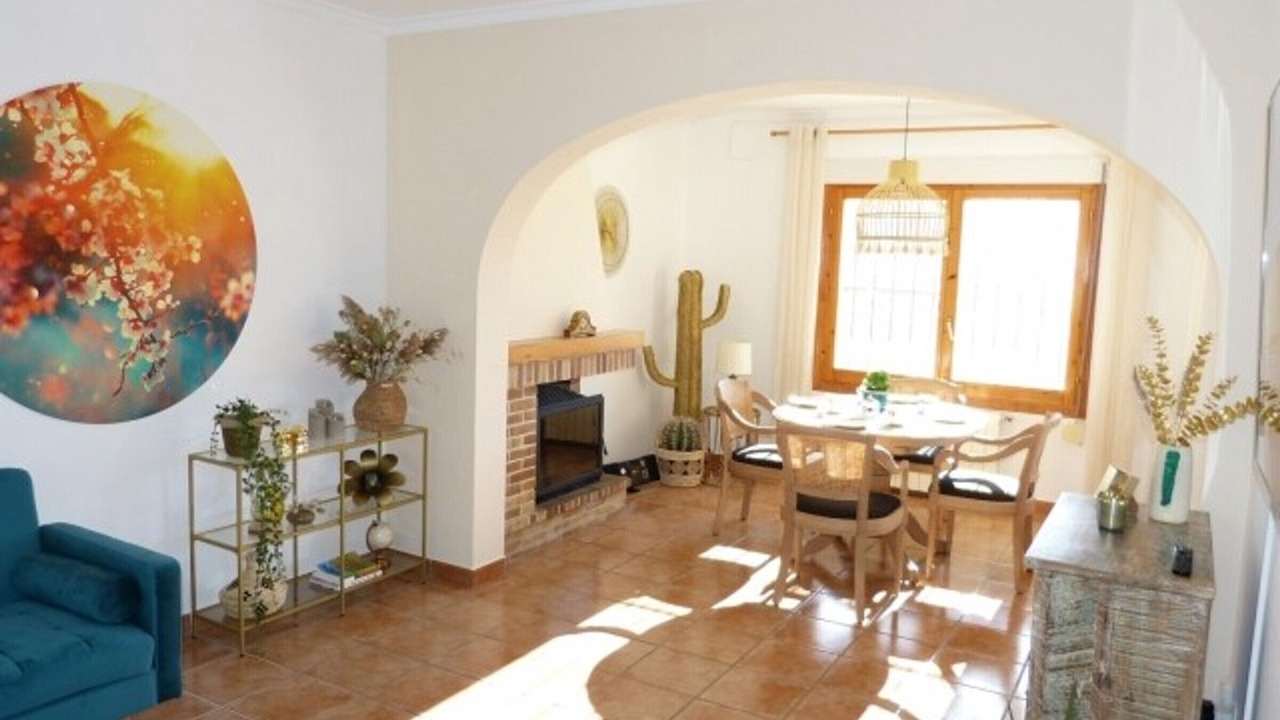 Photo of Livingroom in Jalon