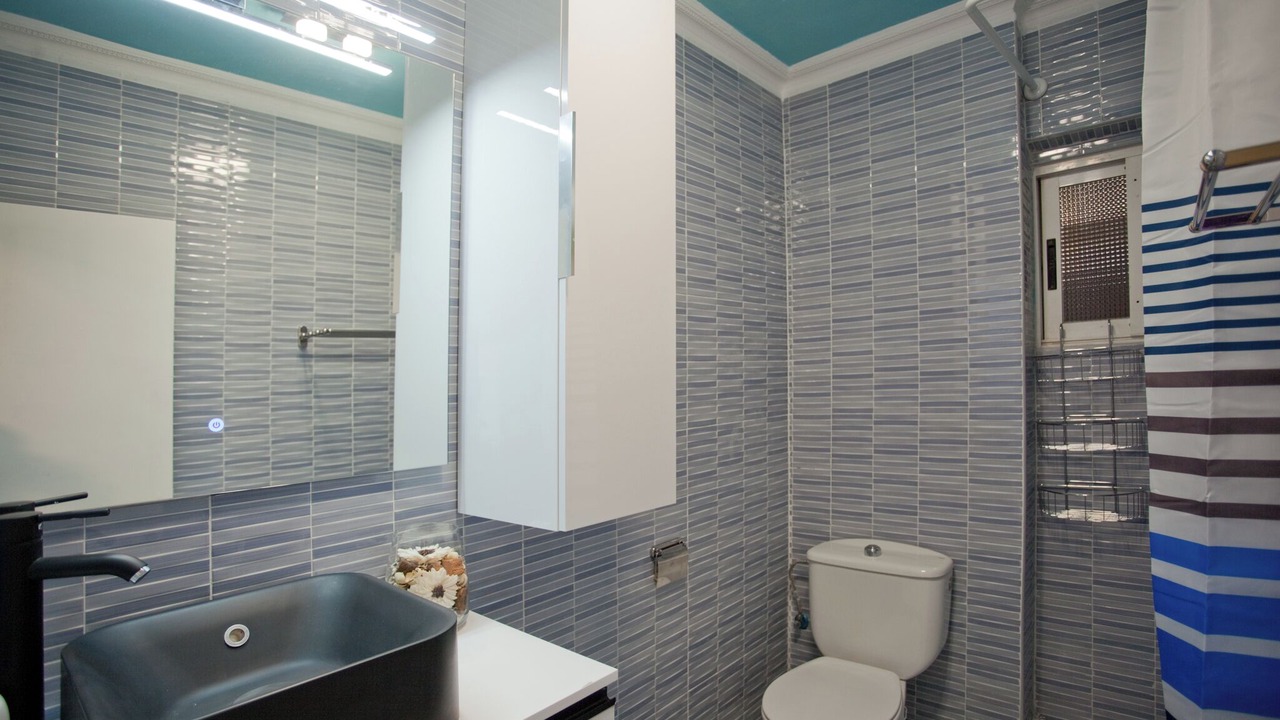 Photo of Bathroom in Aiora