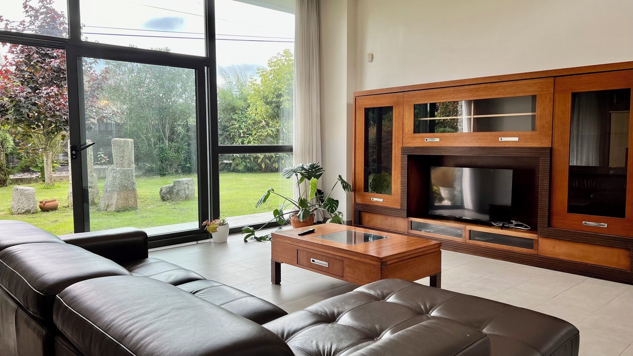 Photo of Livingroom in Maono