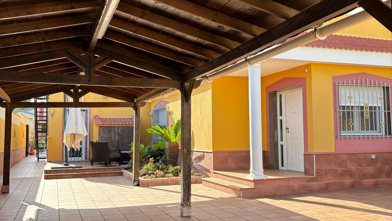 Photo of Patio Balcony in Los Balcones