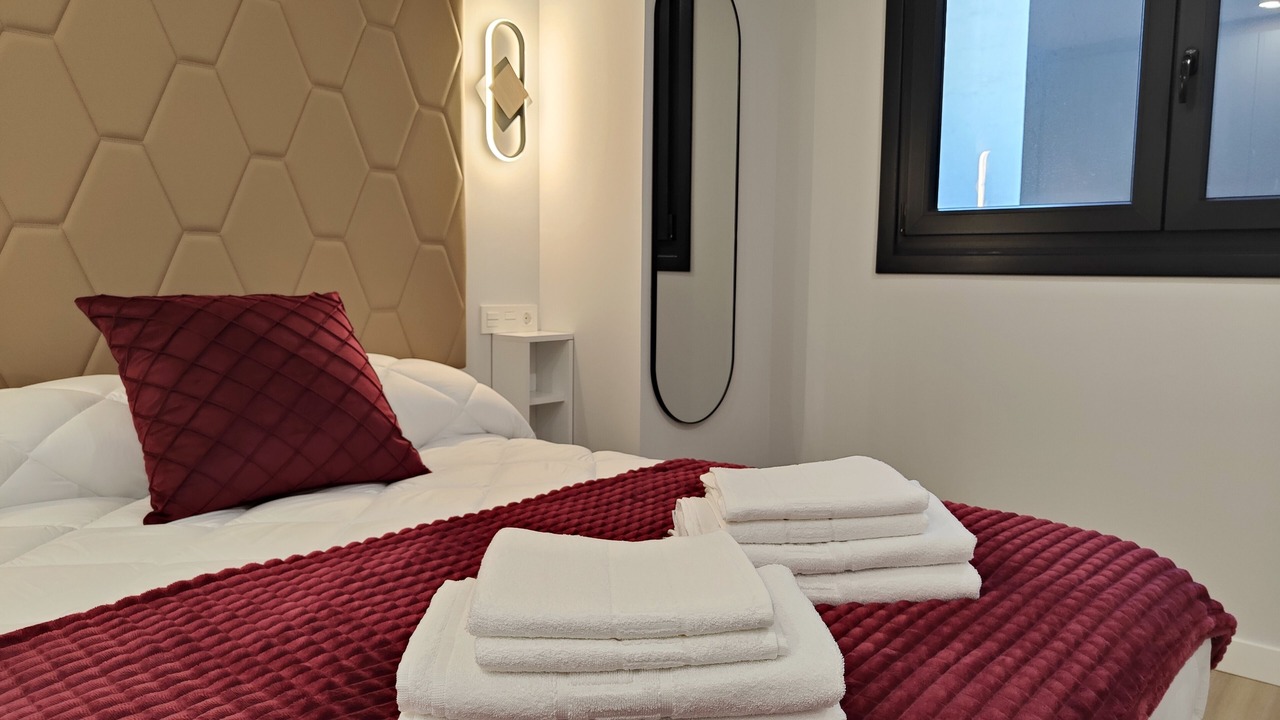 Photo of Bedroom in Oviedo City Centre