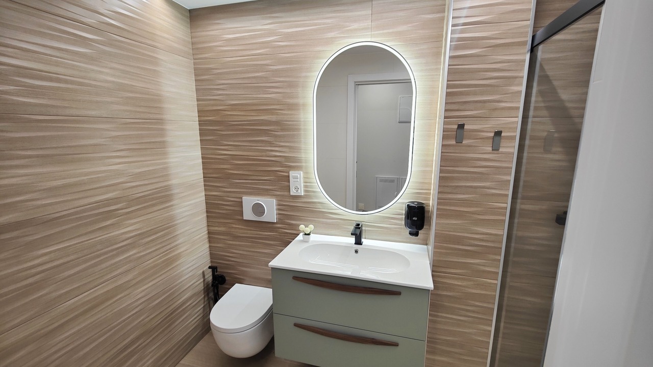 Photo of Bathroom in Oviedo City Centre