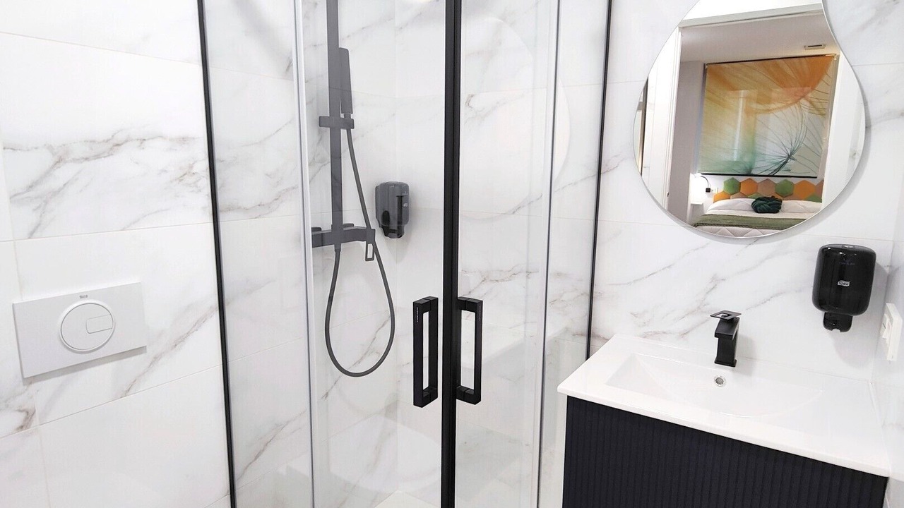 Photo of Bathroom in Oviedo City Centre