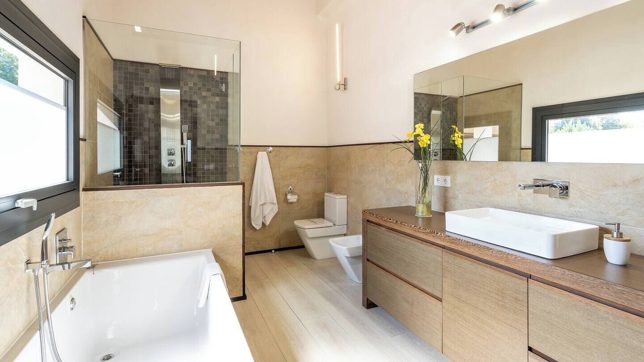 Photo of Bathroom in Crestatx