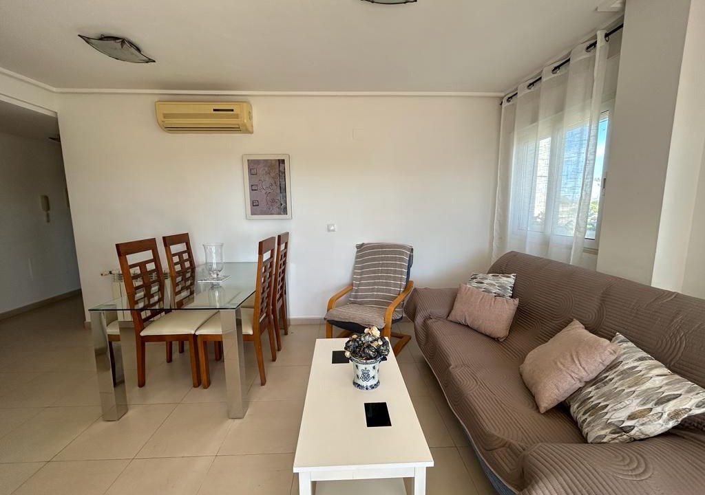 Photo of Livingroom in Roldan