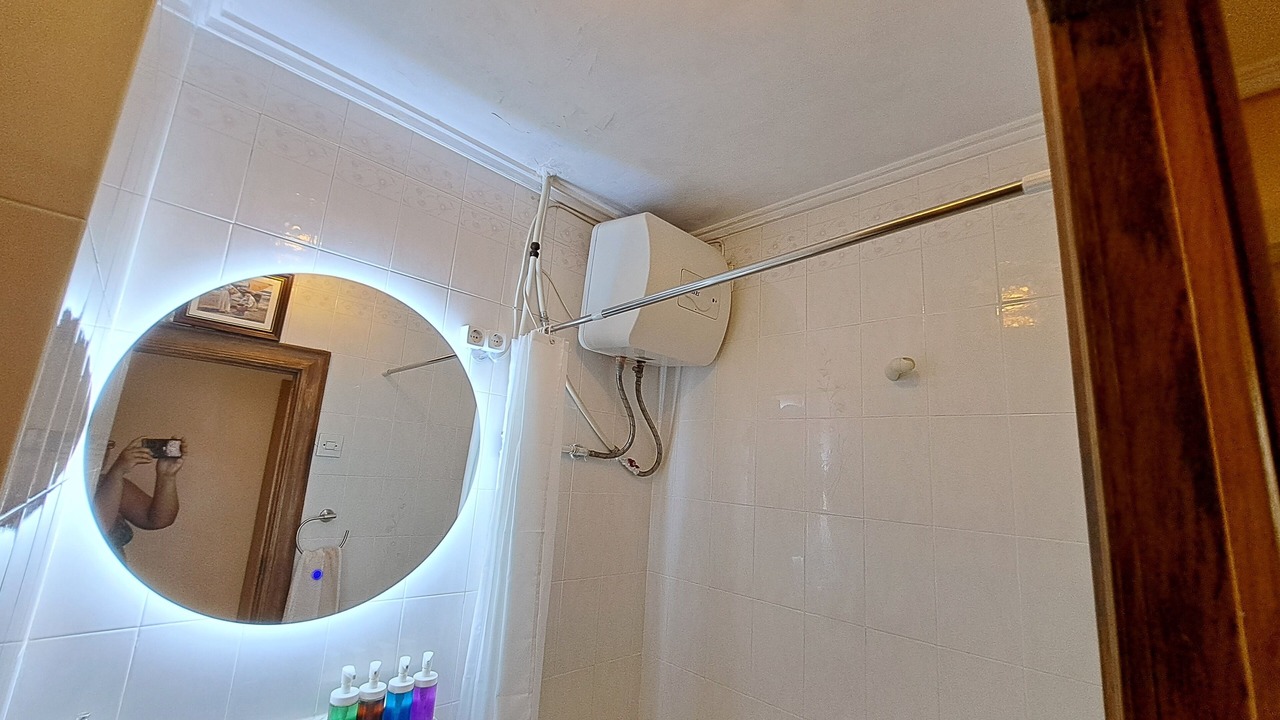 Photo of Bathroom in Rascanya