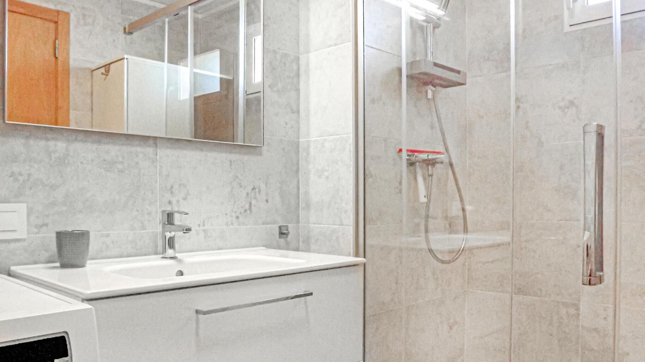 Photo of Bathroom in Oliva