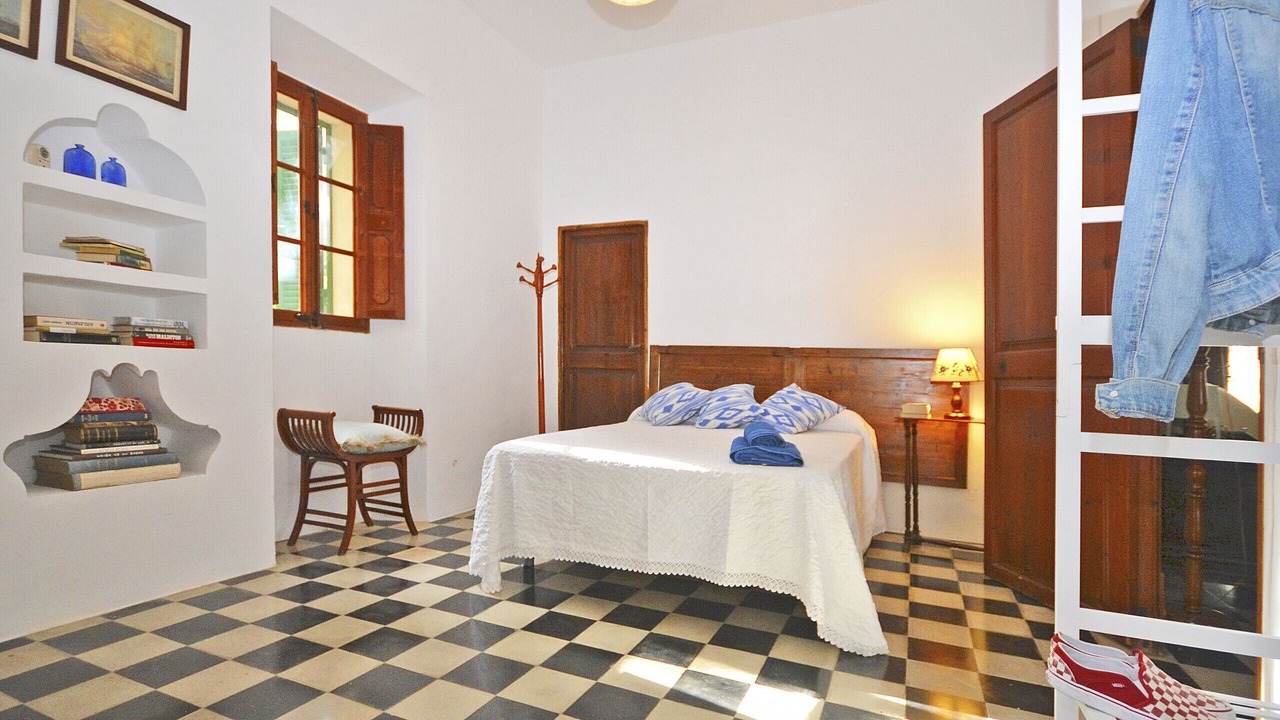 Photo of Bedroom in Mal Pas-Bon Aire