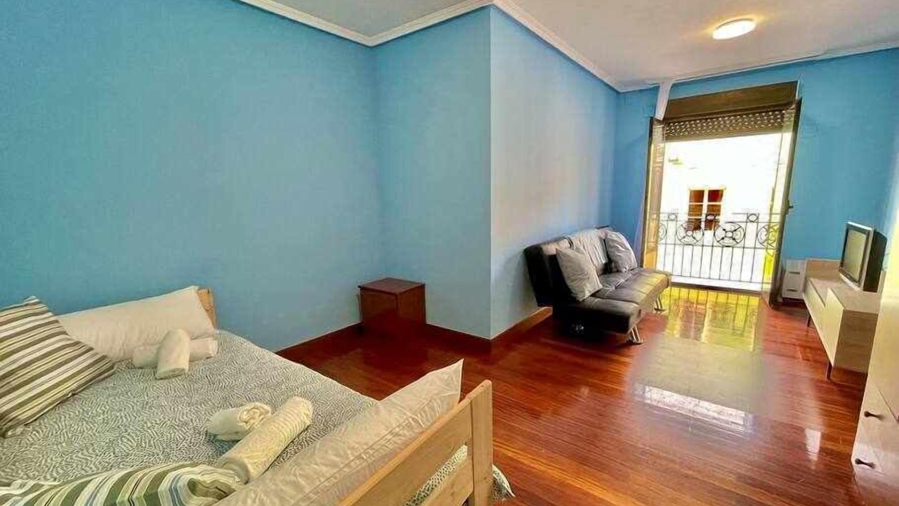 Photo of Bedroom in Bermeo