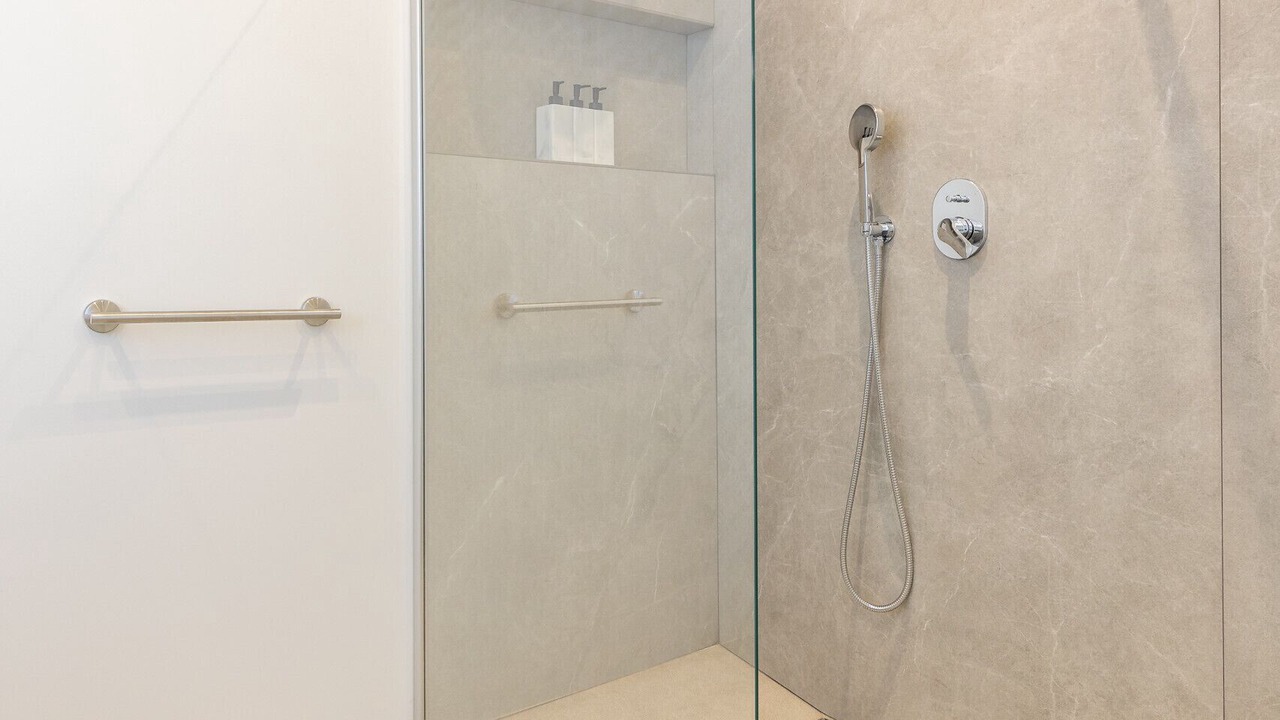 Photo of Bathroom in El Cabanyal