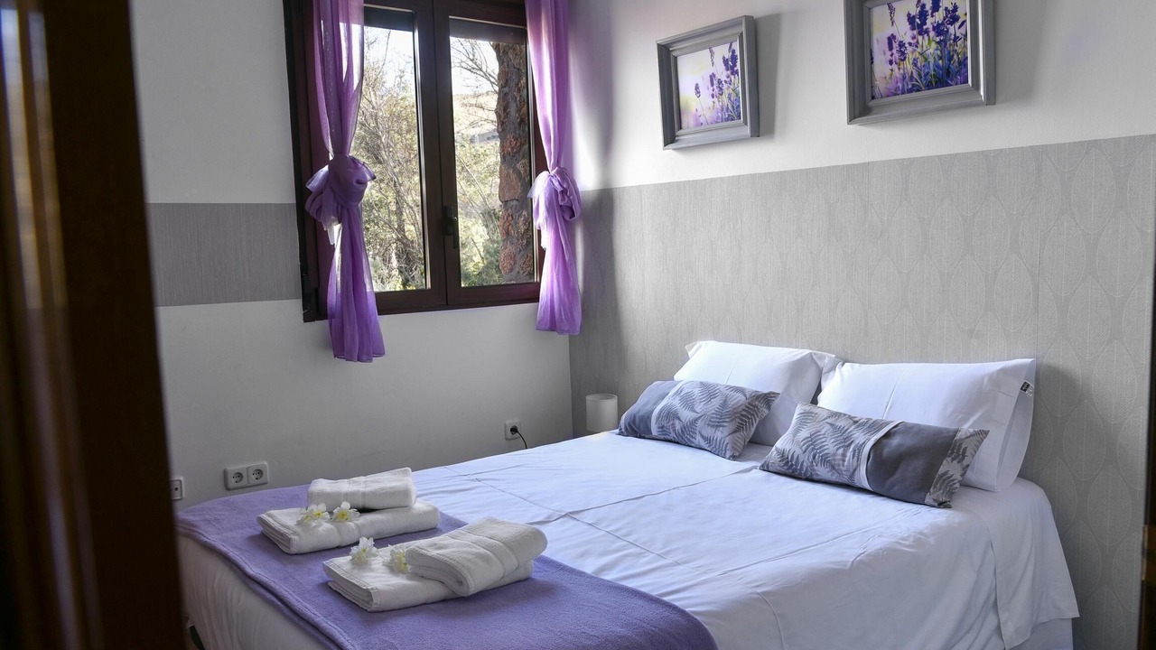 Photo of Bedroom in Los Angeles de San Rafael
