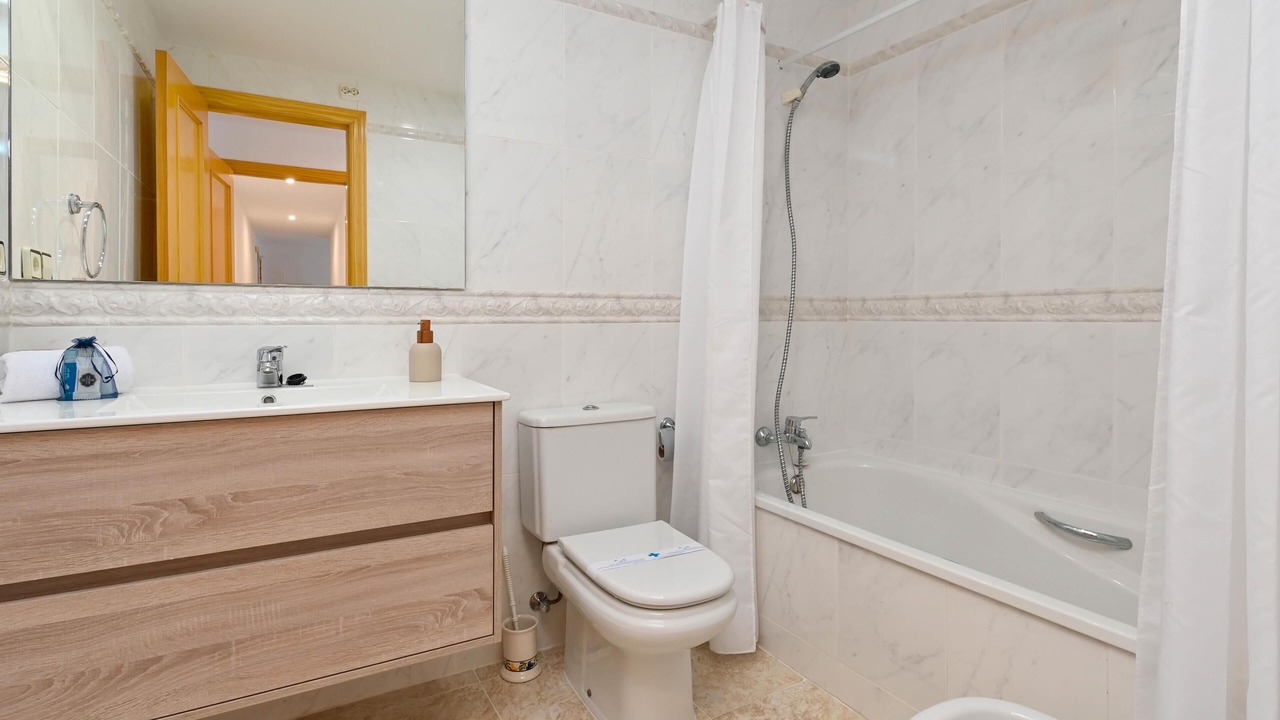 Photo of Bathroom in Aduanas