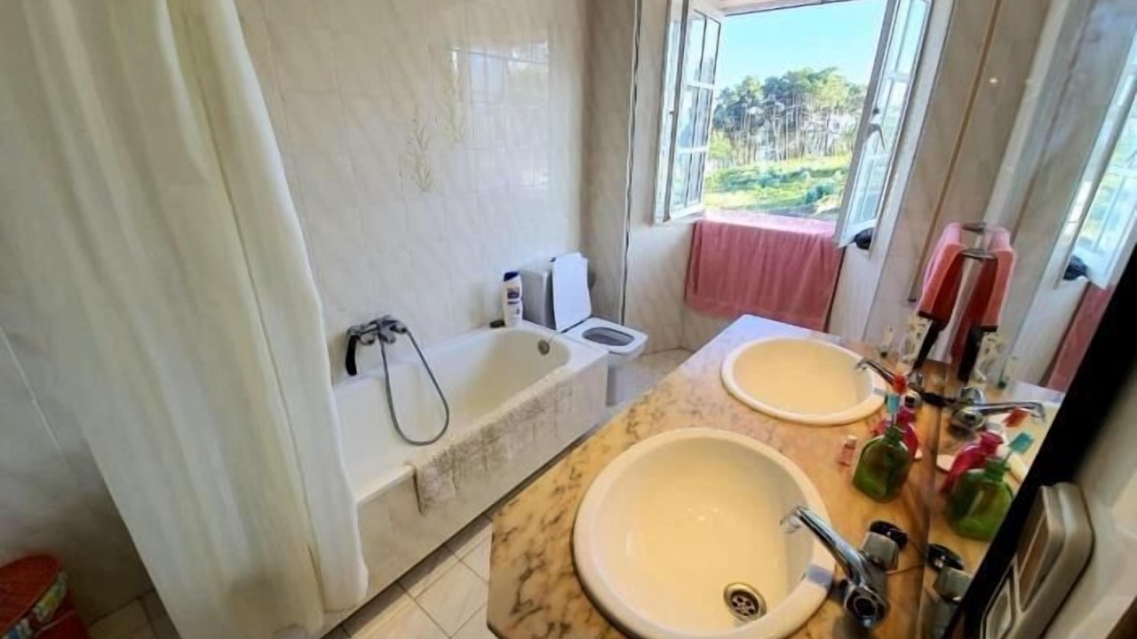 Photo of Bathroom in Portonovo