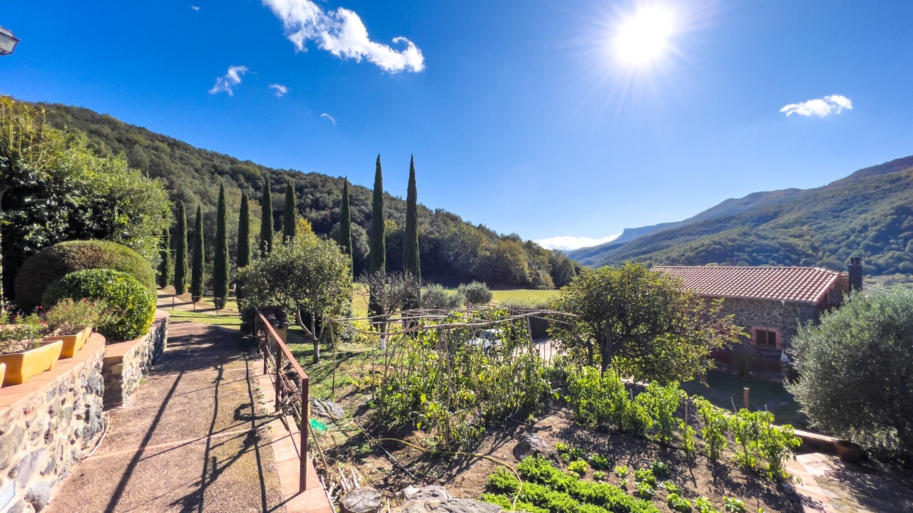 Photo of Outdoor in Sant Feliu de Pallerols
