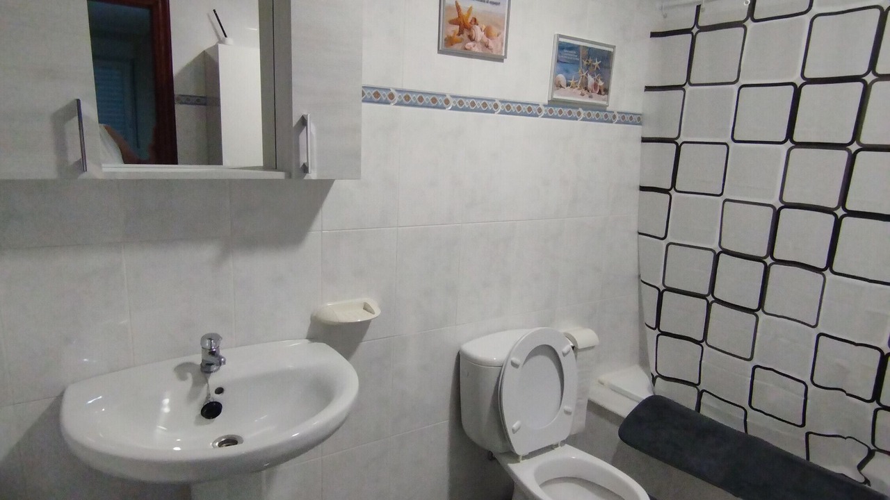 Photo of Bathroom in Cee