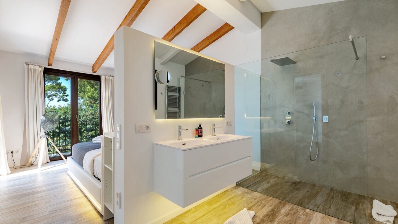 Photo of Bathroom in Portals Nous