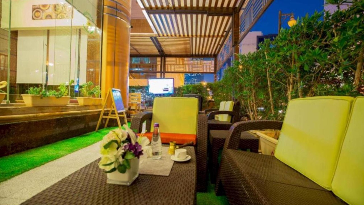Photo of Patio Balcony in Al Olaya District