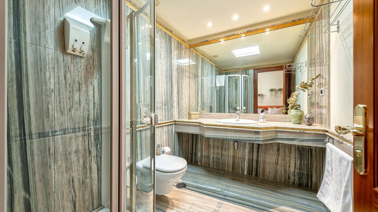 Photo of Bathroom in Campo Internacional Maspalomas