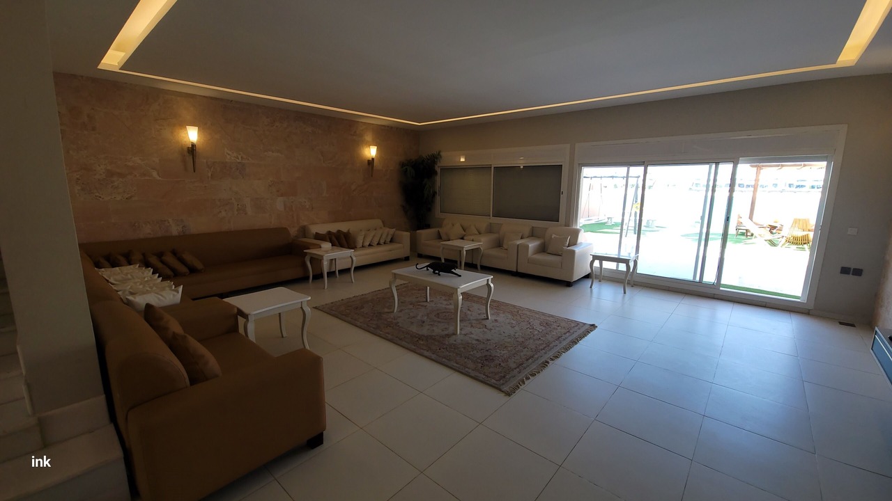 Photo of Livingroom in Durrat Al-Arous