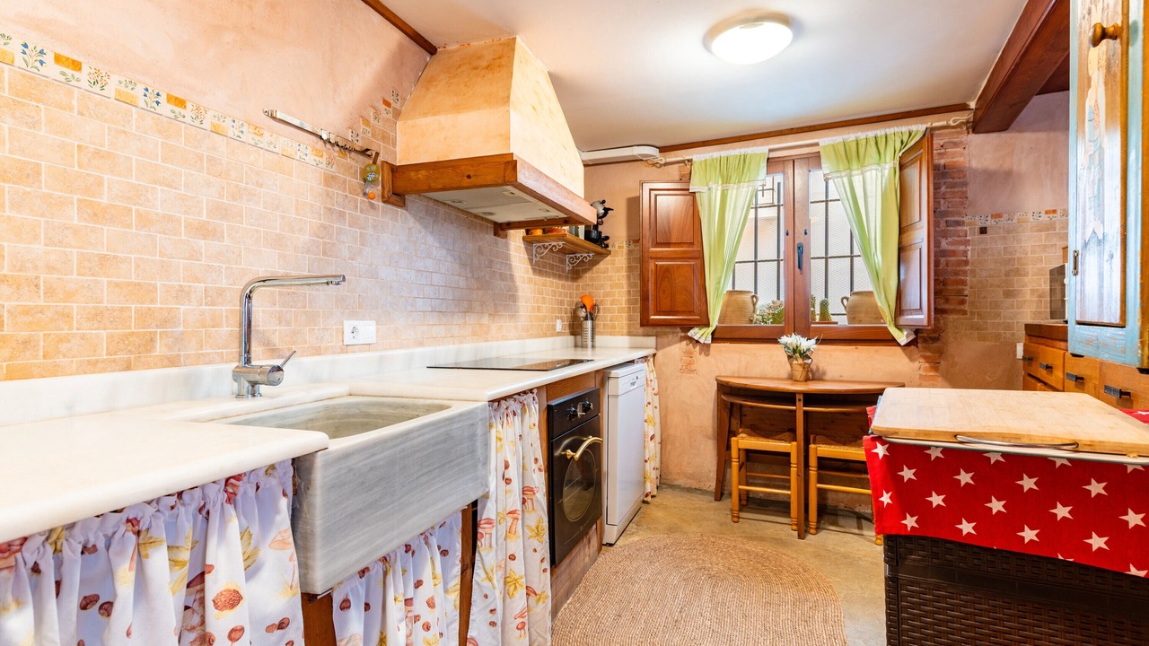 Photo of Kitchen in Algimia de Almonacid